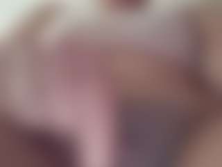 Live cam show with karlapum - Mobile on sexylive.show