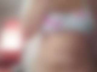 Live cam show with karlapum - Brown Eyes Curvy on Fit Hotties