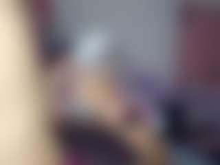 karlapum's Live Sex Cam Show