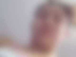 Live cam show with karlapum - Middle Aged on Gym Cam Girls