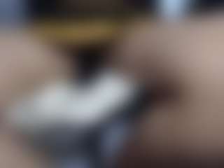 karlapum's Live Sex Cam Show