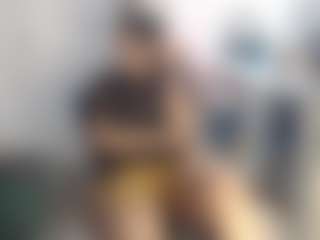 Live cam show with karlapum - Middle Aged on Camsoda