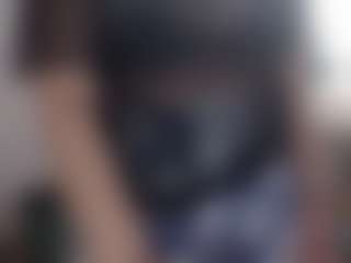 Live cam show with karlapum - Brown Eyes on livesuperchat.net