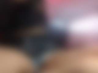 Live cam show with karlapum - Bedroom on Camsoda