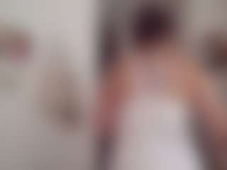Live cam show with karlapum - Sexwebcam on LiveSexCams6