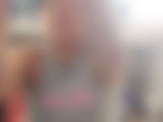 karlapum's Live Sex Cam Show