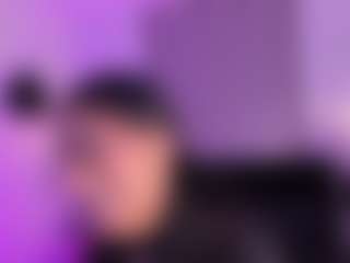 Live cam show with Amberr-Gold - Facial on Fling VIP Chat