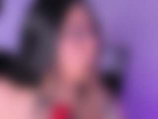 Live cam show with Amberr-Gold - Oil on SinfulBabes