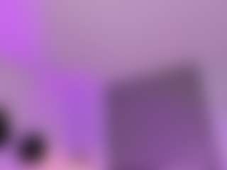 Spettacolo in cam dal vivo con Amberr-Gold - Control su Camsoda