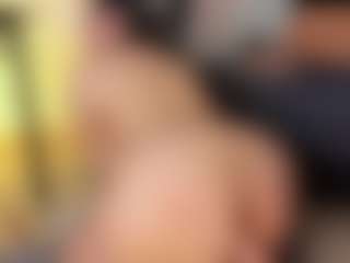 Amberr-Gold's Live Sex Cam Show