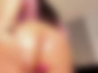 Amberr-Gold's Live Sex Cam Show