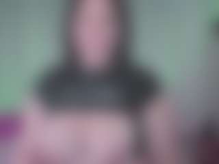 Live cam show with Ivy Swings - MILF on live18s.com