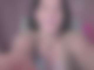 Live cam show with Ivy Swings - MILF on https://playwithruby.com