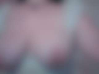 Live cam show with Ivy Swings - BBW on Soda Cam