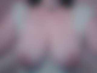 Ivy Swings's Live Sex Cam Show
