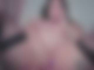Ivy Swings's Live Sex Cam Show