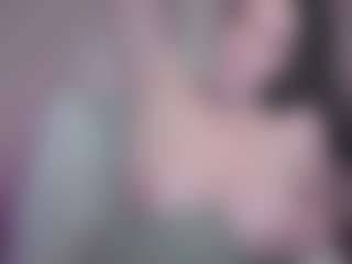 Live cam show with Ivy Swings - Middle Aged on camwithhim.com