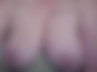 Ivy Swings's Live Sex Cam Show