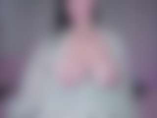 Live cam show with Ivy Swings - Nice on Camsoda