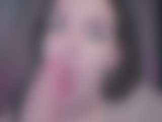 Live cam show with Ivy Swings - Amateur MILF on SpunkLive