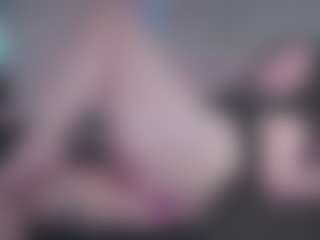 Live cam show with Ivy Swings - Amateur MILF on Gym Cam Girls