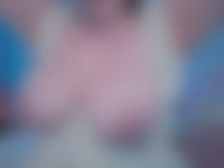 Ivy Swings's Live Sex Cam Show