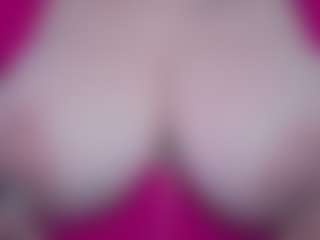 Ivy Swings's Live Sex Cam Show