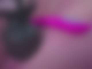 Live cam show with Ivy Swings - Tease MILF on Chatstar