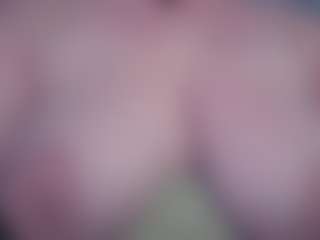 Live cam show with Ivy Swings - Middle Aged on Camsoda
