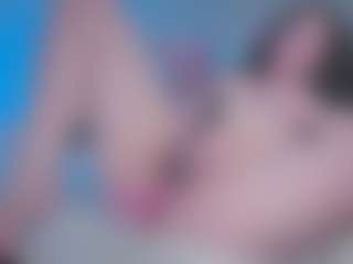 Live cam show with Ivy Swings - Big Tits MILF on Camsoda