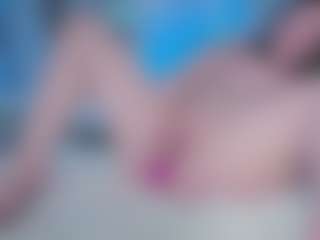 Ivy Swings's Live Sex Cam Show