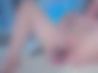 Ivy Swings's Live Sex Cam Show