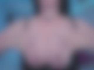 Ivy Swings's Live Sex Cam Show