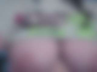 Ivy Swings's Live Sex Cam Show