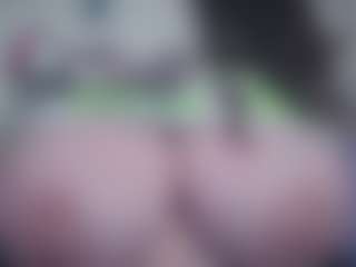 Ivy Swings's Live Sex Cam Show