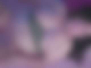 Live cam show with Ivy Swings - Middle Aged on CamwithHer