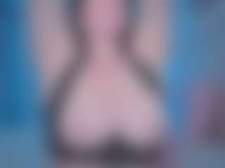 Ivy Swings's Live Sex Cam Show