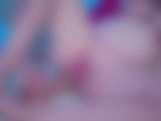 Live cam show with Ivy Swings - Amateur on Uber Horny