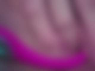 Live cam show with Ivy Swings - BBW MILF on liverealitysex.com