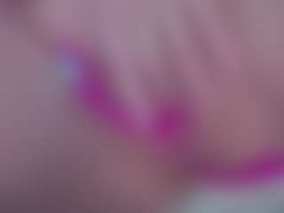 Live cam show with Ivy Swings - Middle Aged on Camsoda