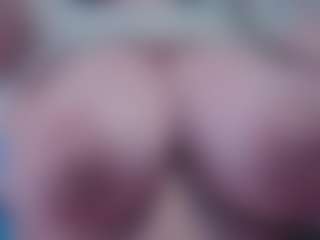 Live cam show with Ivy Swings - Big Tits on infinitiblacc.com
