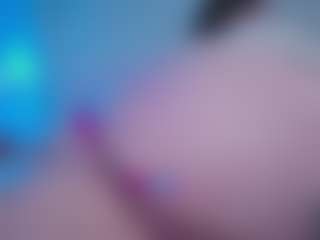 Live cam show with Ivy Swings - Strip on Camsoda