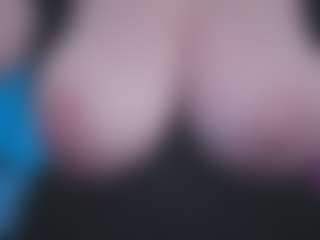 Ivy Swings's Live Sex Cam Show