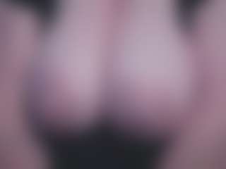 Ivy Swings's Live Sex Cam Show