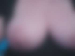 Ivy Swings's Live Sex Cam Show