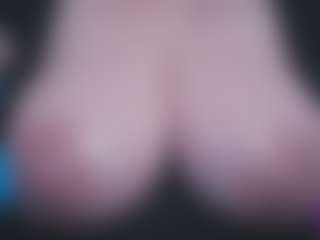 Ivy Swings's Live Sex Cam Show