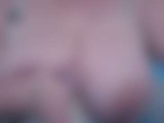 Ivy Swings's Live Sex Cam Show