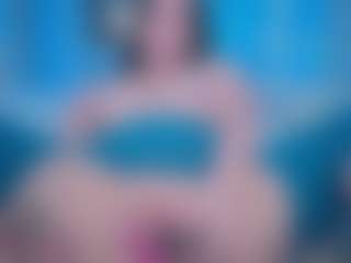 Ivy Swings's Live Sex Cam Show