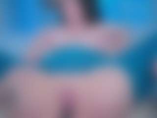 Ivy Swings's Live Sex Cam Show