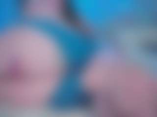 Live cam show with Ivy Swings - Anal MILF on Milfs Live